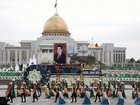  Türkmenistan bedava arsa dağıtacak!