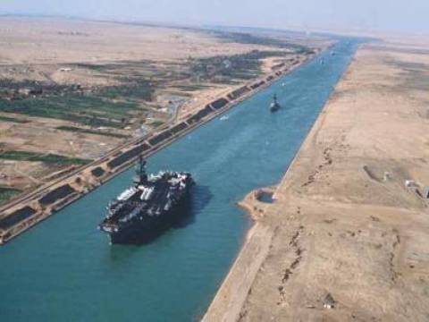  Abdulfettah Es-Sisi, yeni Süveyş Kanalı projesinin temelini attı!