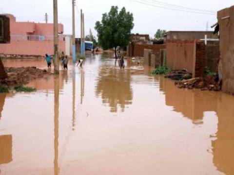 Kamboçya'da etkili yağan yağmur nedeniyle 20 kişi hayatını kaybetti!