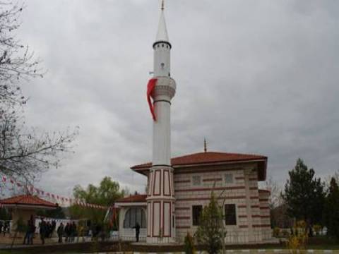  Tokat Turhal Ömer Eryılmaz Camii ibadete açıldı!