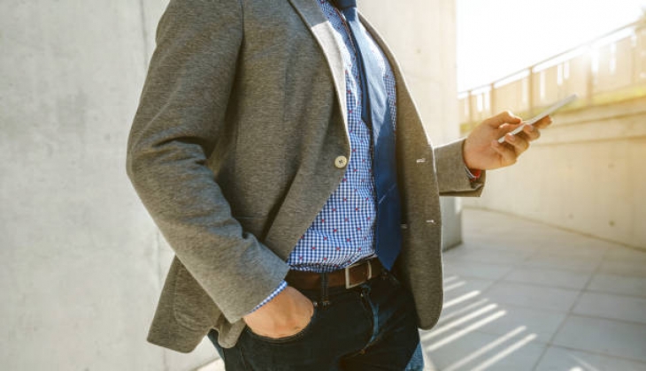  Save up to $100 on men blazer jackets with Amazon shops 