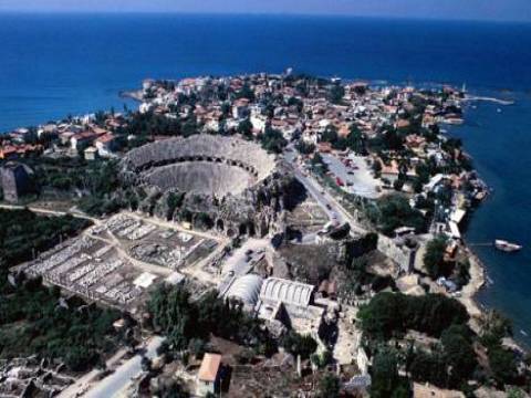 Antalya'ya Mayıs't toplam 1,5 milyon turist geldi!