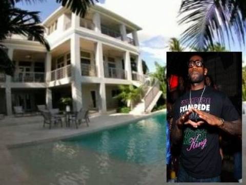  LeBron James, Miami'deki villasını 17 milyon dolara satıyor!