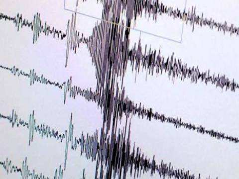  Endonezya'da 6.2 büyüklüğünde deprem meydana geldi!