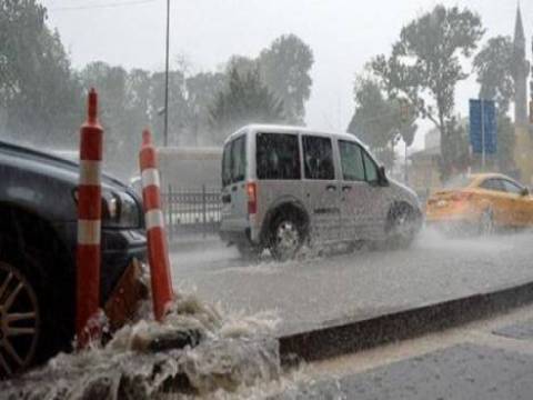  Meteoroloji'den Marmara için çok kuvvetli yağış uyarısı yaptı!