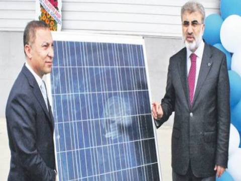  Reysaş GYO, Türkiye’nin çatı üzerinde kurulmuş ilk güneş enerji santralini kurdu!