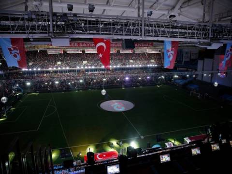Akyazı Stadı görkemli bir törenle açıldı! 