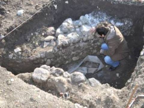  Çankırı Ağız ve Diş Sağlığı Merkezi inşaatında Roma mezarı bulundu!