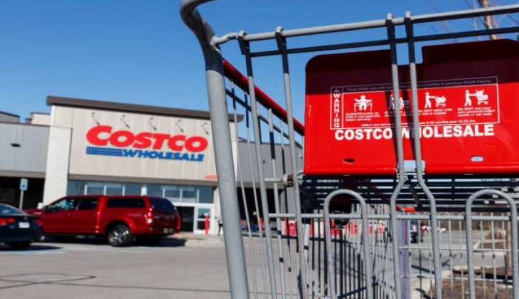  Sale prices on grocery products in Costco