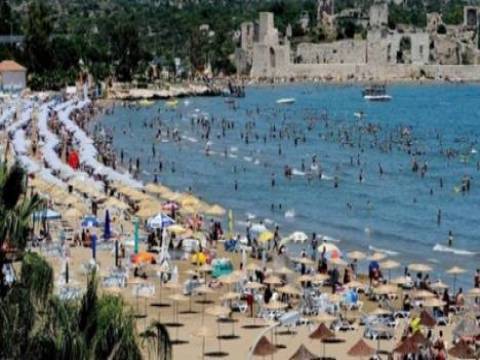 İranlı turistler Antalya'yı tercih ediyor!