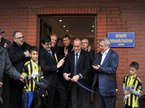  Fenerbahçe Sporcu Sağlığı Merkezi hizmete açıldı!