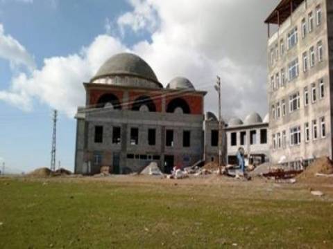 Bitlis Tatvan'da 7 cami inşa edilecek! 