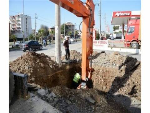 İzmir-Aydın karayolu yaya üst geçidi çalışmaları başladı!