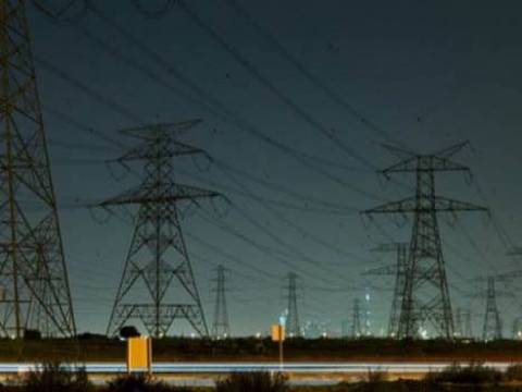  Irak, elektrik ihtiyacını karşılamak için 50 milyar dolar yatırım yapacak!