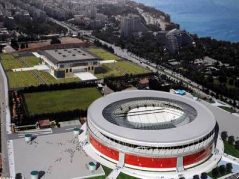  TOKİ Antalya' daki 33 bin seyirci kapasiteli stadyumu için açıklama!