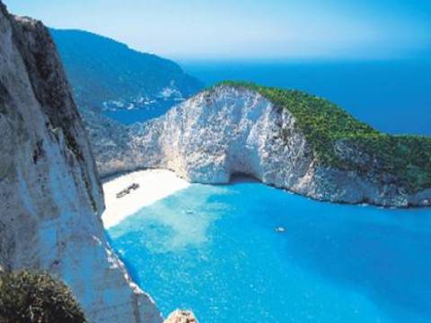 Yunanistan'da Zakynthos sahili 9 milyon euro'ya satıldı!