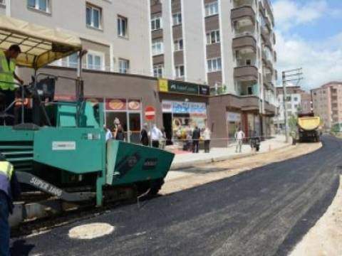 Bursa Orhangazi'deki asfaltlama çalışmaları sürüyor!