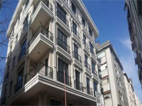 Bakırköy Sahil Apartmanı'nda 3+1'ler 750 bin TL'ye!