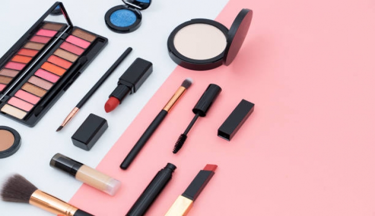  Save on beauty materials with Kohl's 