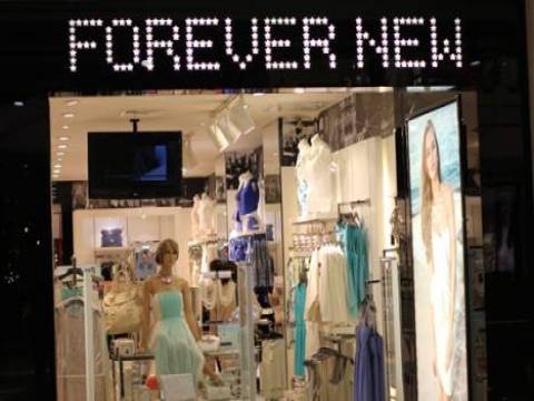  Forever New yeni mağazasını Özdilek Park AVM'de açtı!