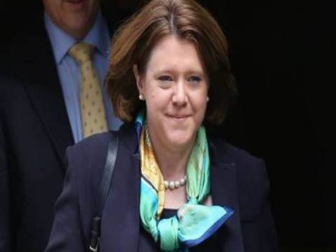 İngiltere Kültür Bakanı Maria Miller'den konut kredisi istifası!