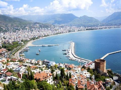 Antalya'da satılık 2 bina 8.7 milyon TL'ye! 