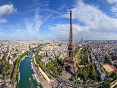 Paris dünyanın en çok turist çeken şehri oldu!