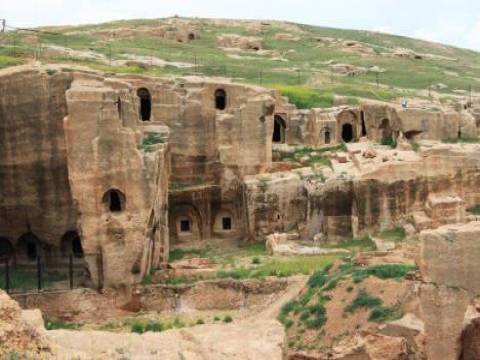 Mardin Dara'da kazı çalışmaları sürüyor!