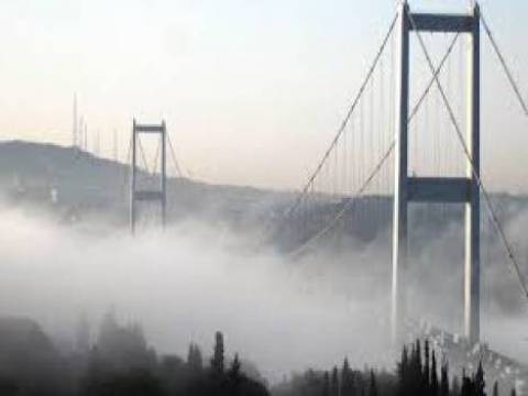  İstanbul'da sabah saatlerinde sis oluştu!