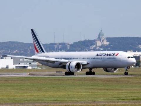  Air France, tarifeli seferlerinin yüzde 60'ı iptal!
