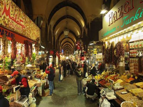 Turistik bölgelerdeki kira oranları yarı yarıya düşecek! 