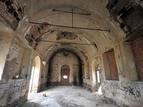 İzmir Doğanlar Kilisesi restore ediliyor!