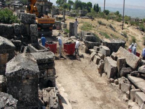 Türkiye'nin en büyük antik mezarlığı Pamukkale'de gün yüzüne çıkarılıyor!