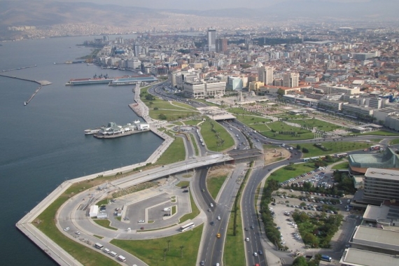 İzmir Konak'ta 40 milyon TL'ye işyeri satılıyor!
