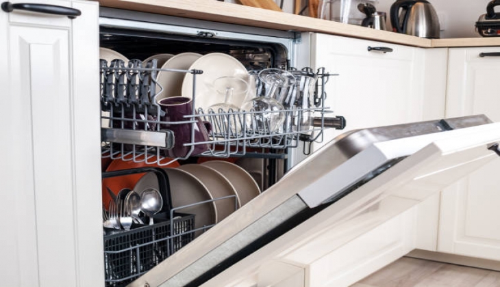  Up to $200 discount on dishwashers in Best Buy