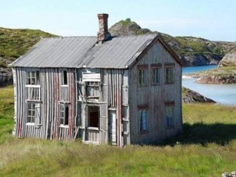 Norveç Buoya adasındaki ev 20 kuruşa satışa çıkarıldı!