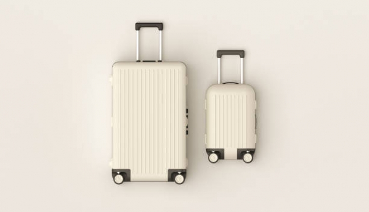  Macy's is finishing luggage troubles with bargain prices! Here are the all details...