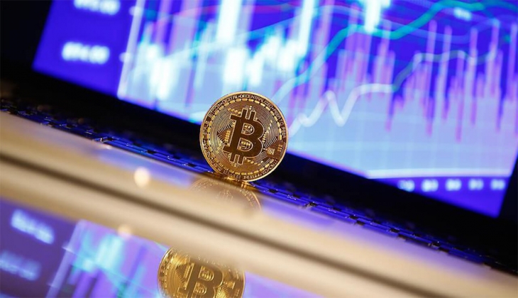 Kripto paraların şahı Bitcoin yükselişine ara verdi!