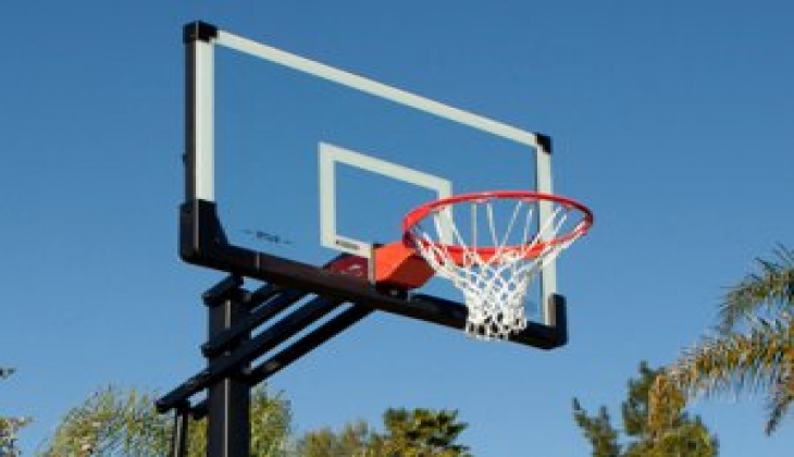  Deal on portable basketball hoops in Walmart