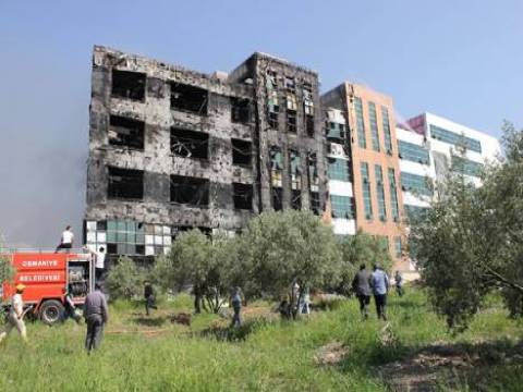 Korkut Ata Üniversitesi öğrenci yaşam merkezi inşaatında yangın çıktı!