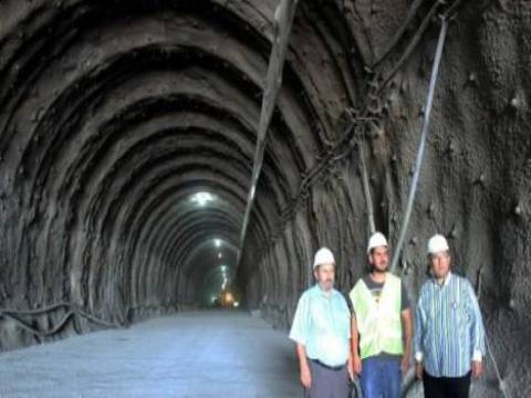 868 metrelik Göcek tüneli 75 gün sonra ilk ışığı görecek!